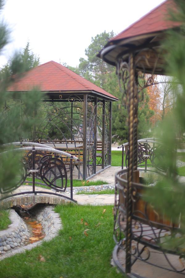 Sipehr Hotel Chkalovsk Extérieur photo